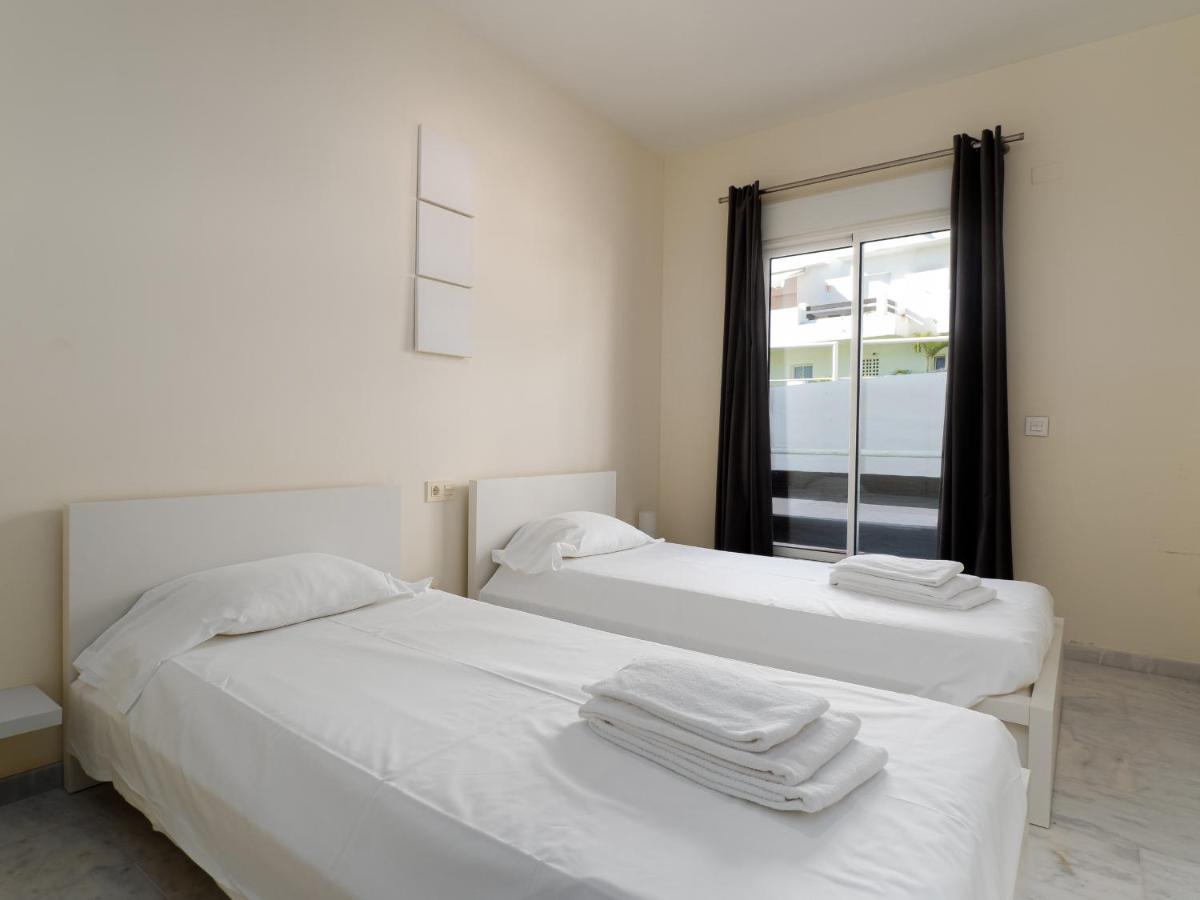 2051-New 3 Bedrooms On Golf Estepona Eksteriør bilde